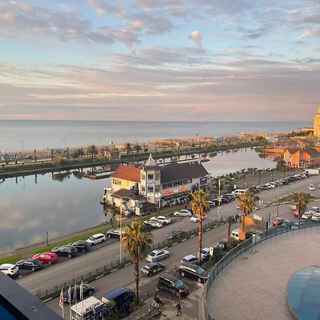 Suites Orbi City Aparthotel Batumi Ngoại thất bức ảnh