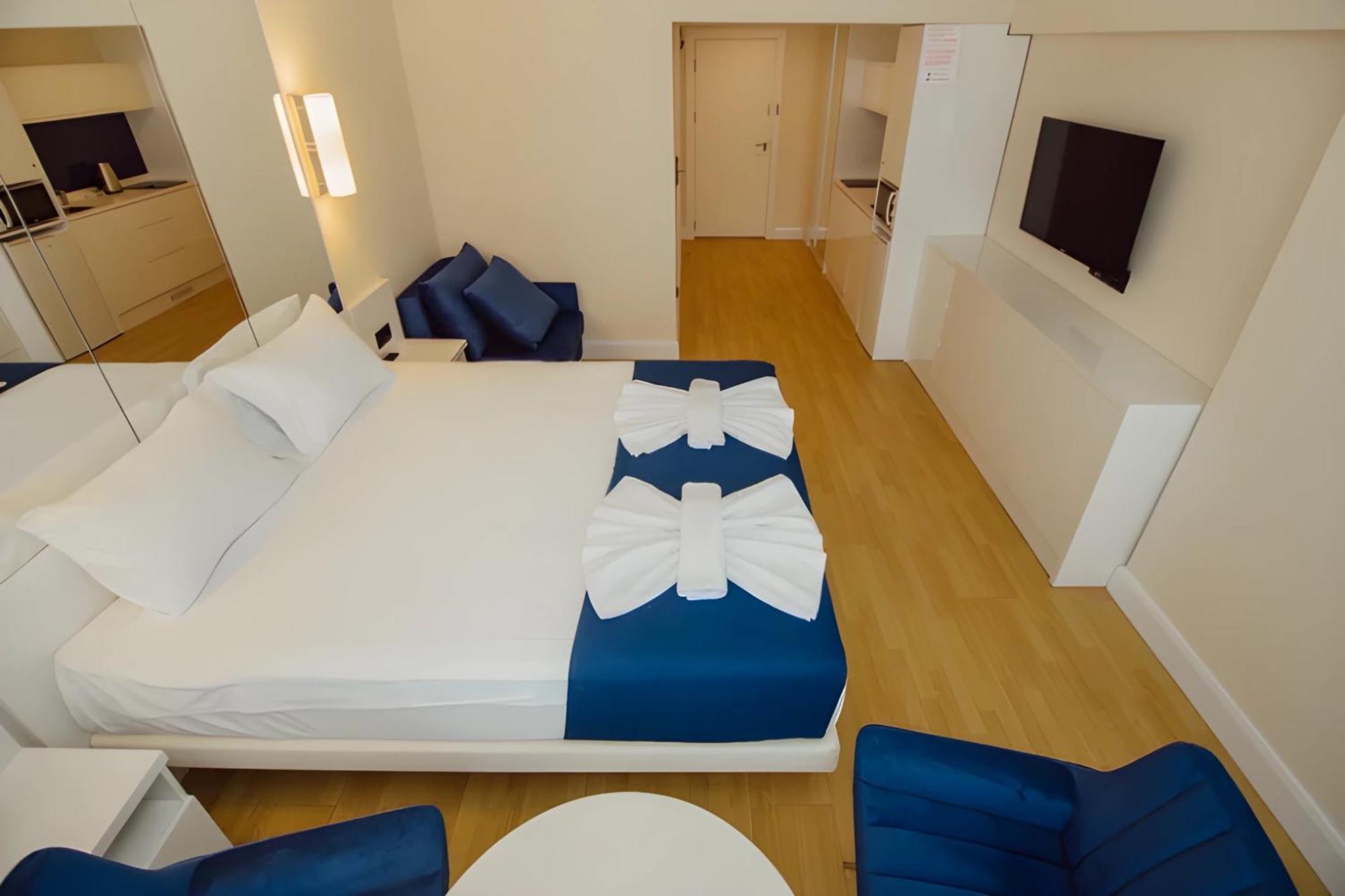 Suites Orbi City Aparthotel Batumi Ngoại thất bức ảnh
