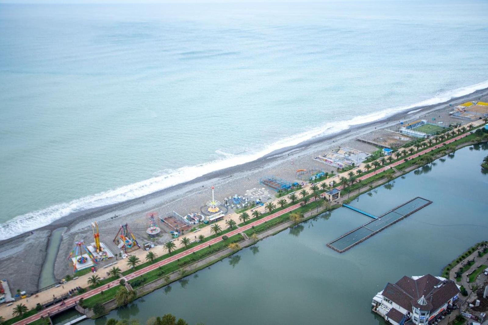 Suites Orbi City Aparthotel Batumi Ngoại thất bức ảnh
