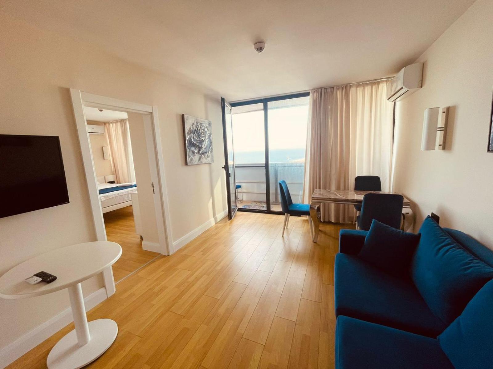 Suites Orbi City Aparthotel Batumi Ngoại thất bức ảnh