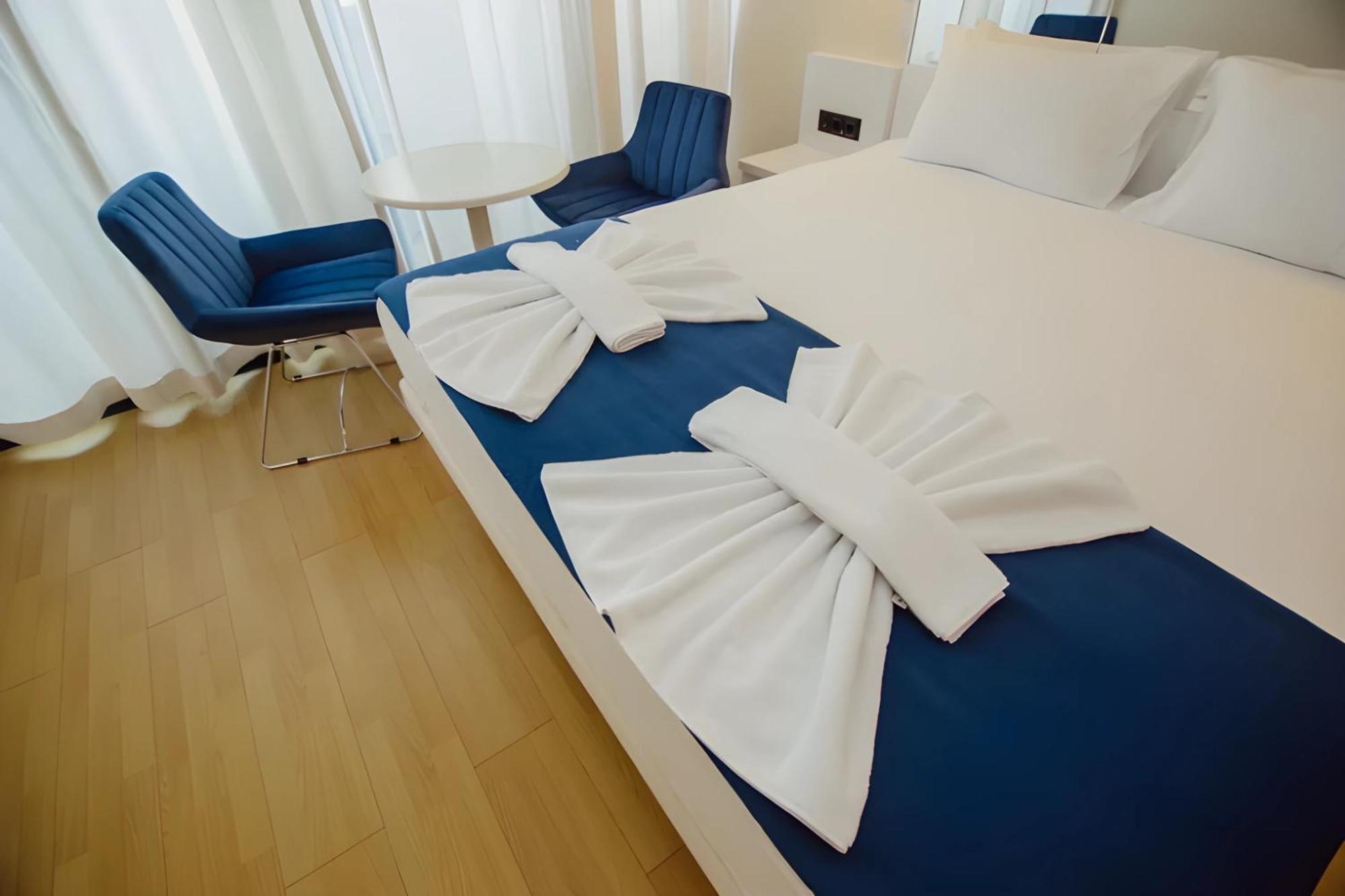 Suites Orbi City Aparthotel Batumi Ngoại thất bức ảnh