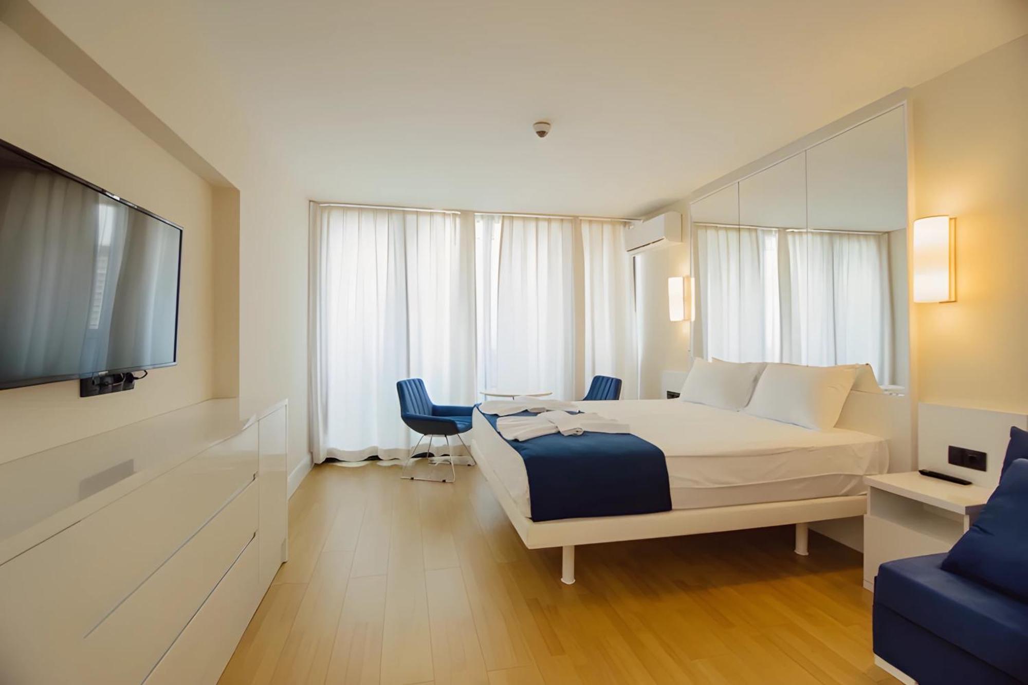 Suites Orbi City Aparthotel Batumi Ngoại thất bức ảnh